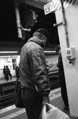 老いも若きも携帯