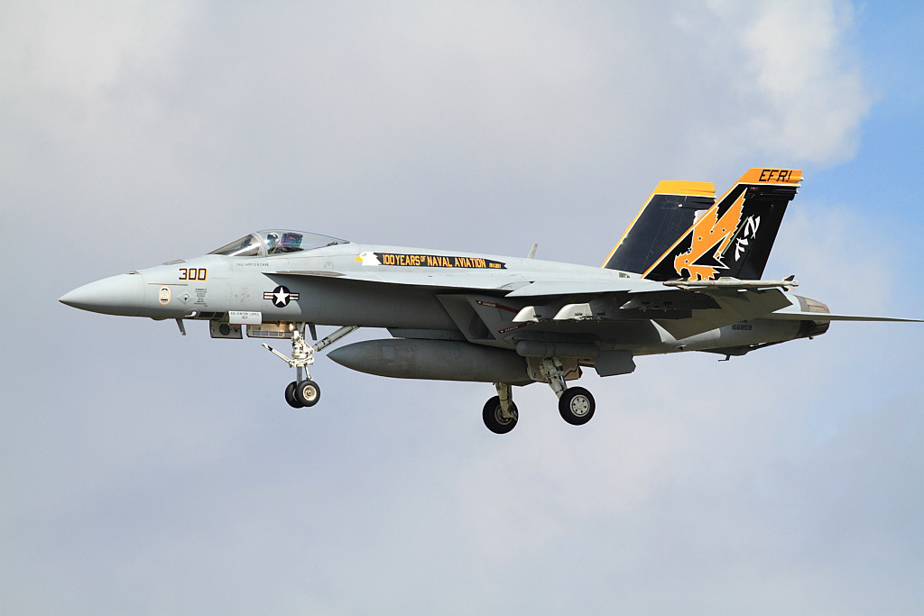 100周年記念塗装