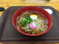 昼食　米粉ラーメン