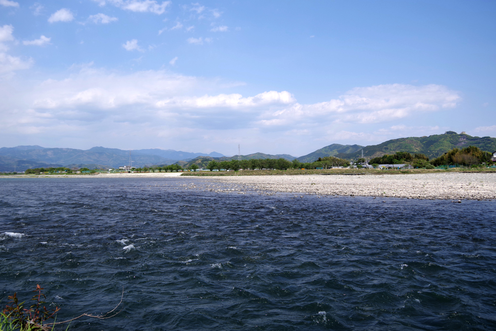 物部川　人混みを避けて・・。