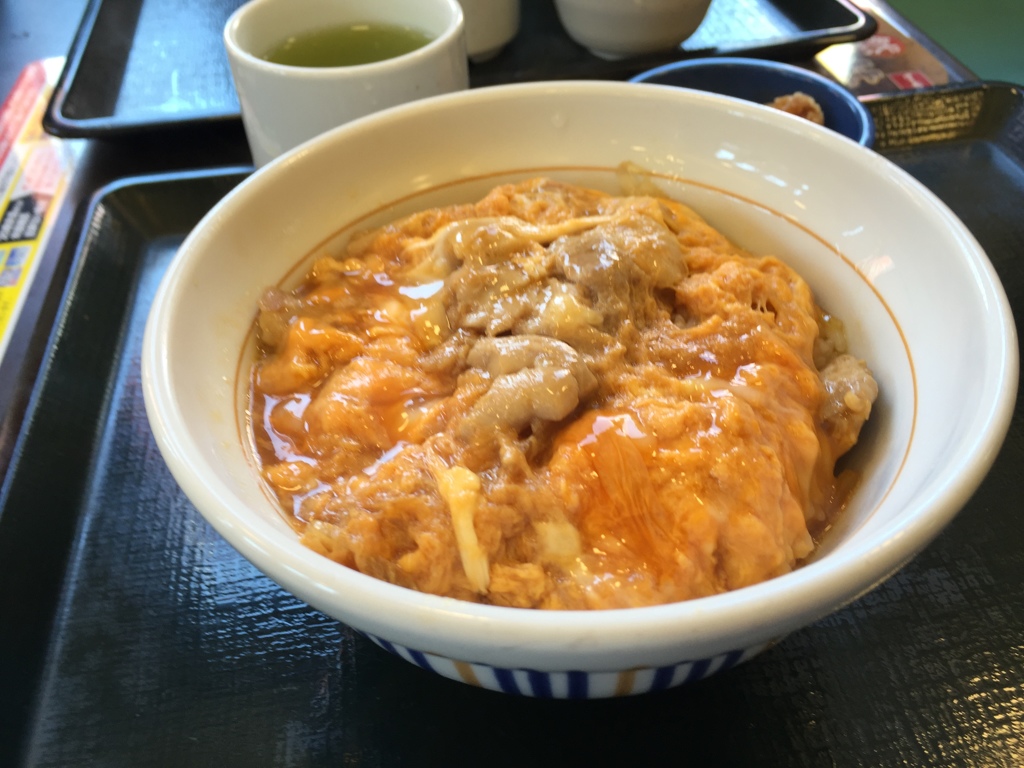 昼食　　親子丼