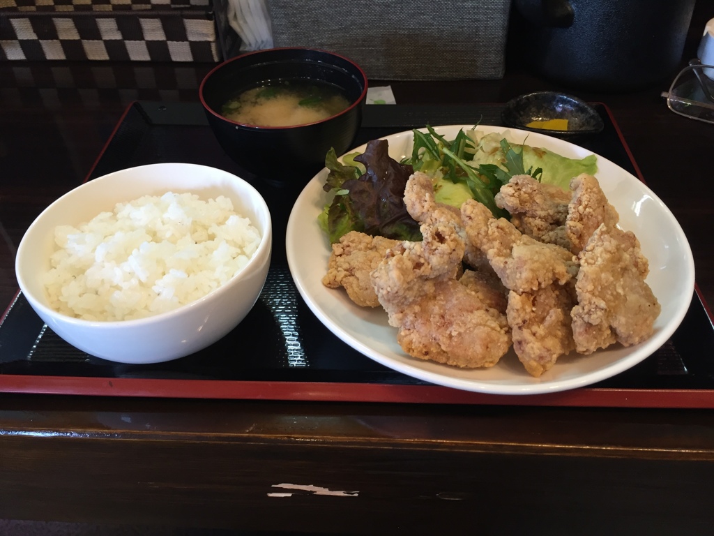 昼食　　から揚げ定食