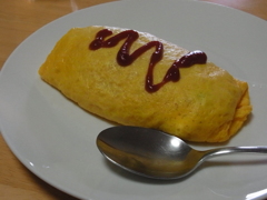 昼食　　オムライス