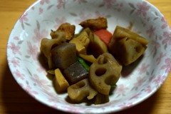 肴　　筑前煮