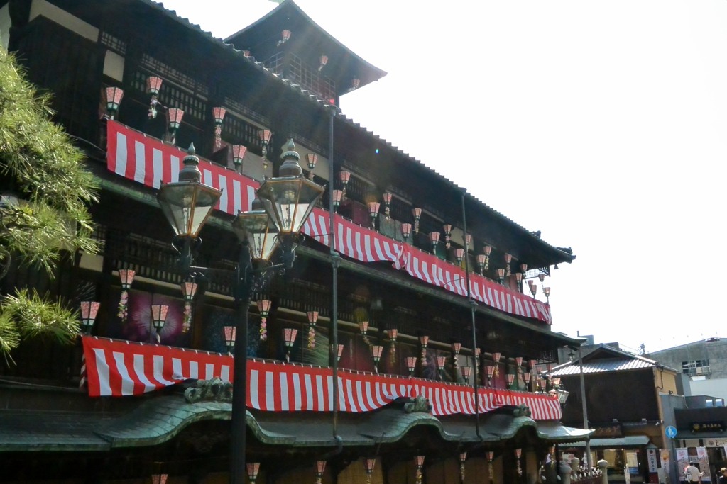 道後温泉本館