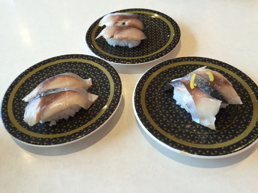 昼食　　サバ