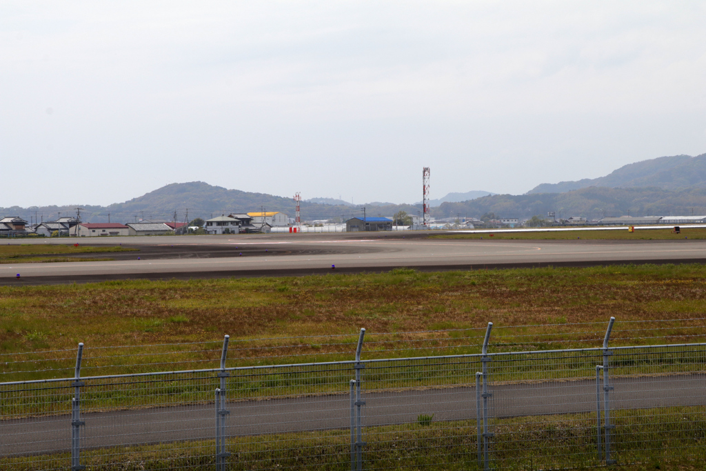 滑走路　飛行機のUターン場所