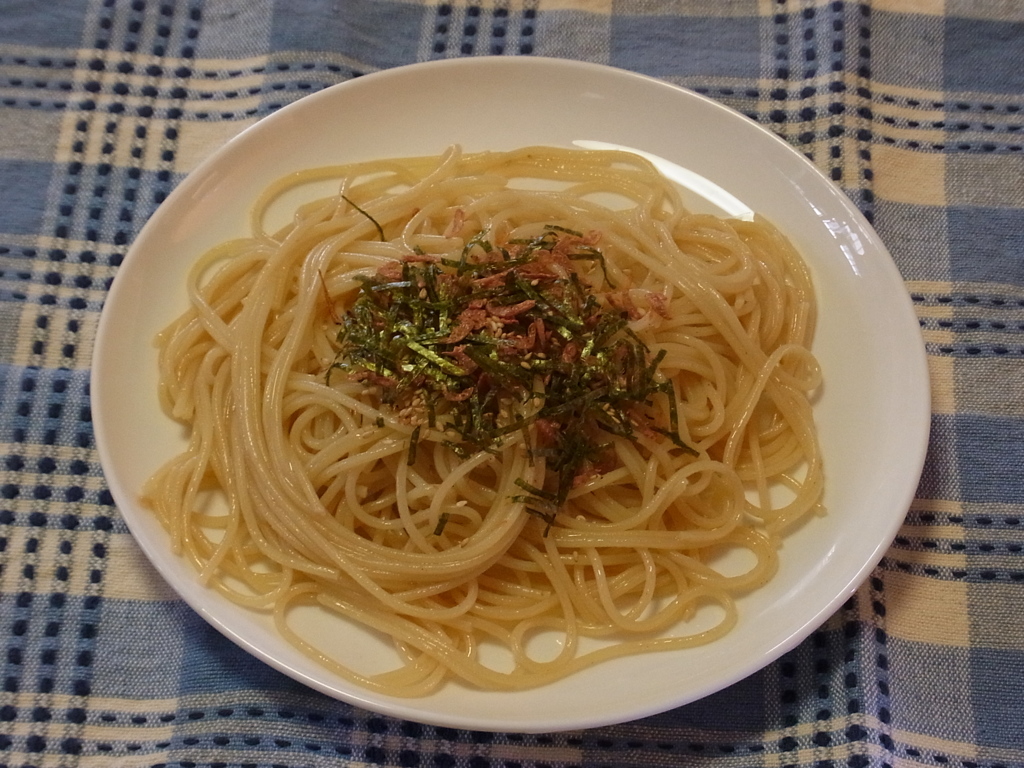 昼食　柚子胡椒味のパスタ