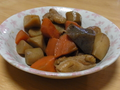 肴　筑前煮