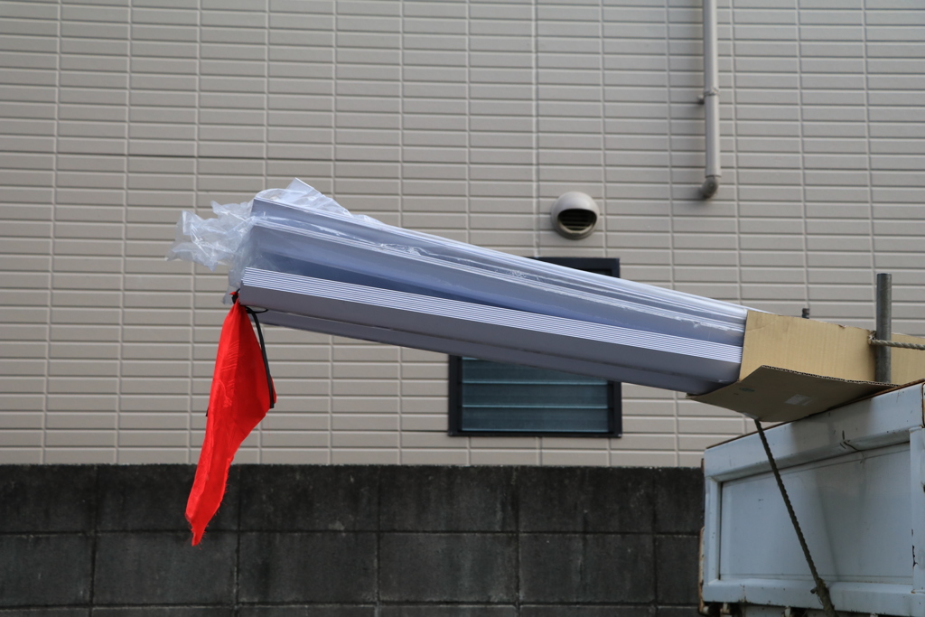 散歩中の　　資材置き場