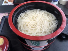 昼食　釜揚げ半田素麺