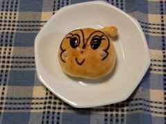 お八つ　パン