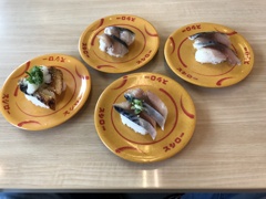 昼食　鯖、鯖、鯖、サバ