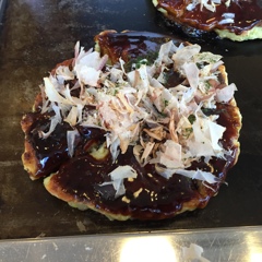 昼食　お好み焼き　豚玉
