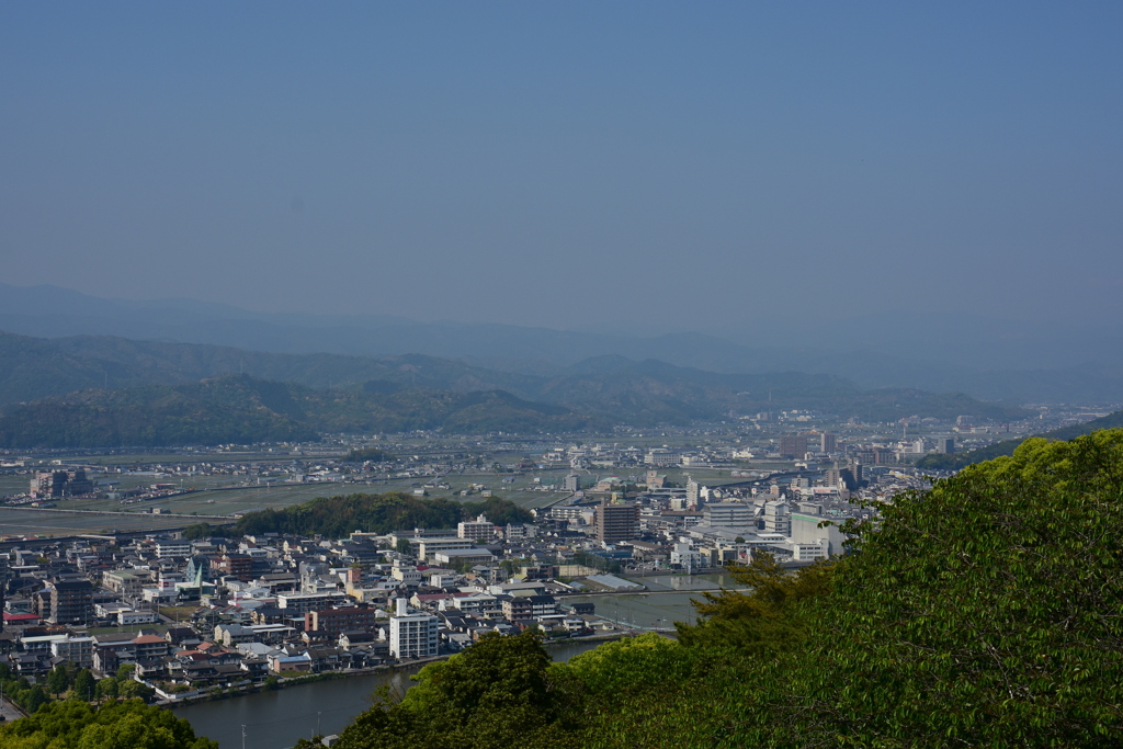 人混みを避けて　五台山から・・。
