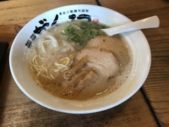 昼食　ラーメン