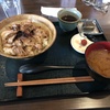 昼食　炙り豚めし