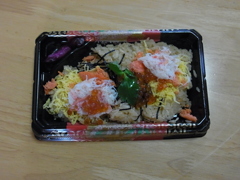 昼食　ちらし寿司