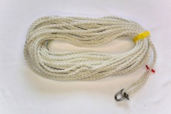 ボートの錨用のロープ