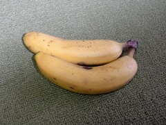 暇つぶし　バナナ