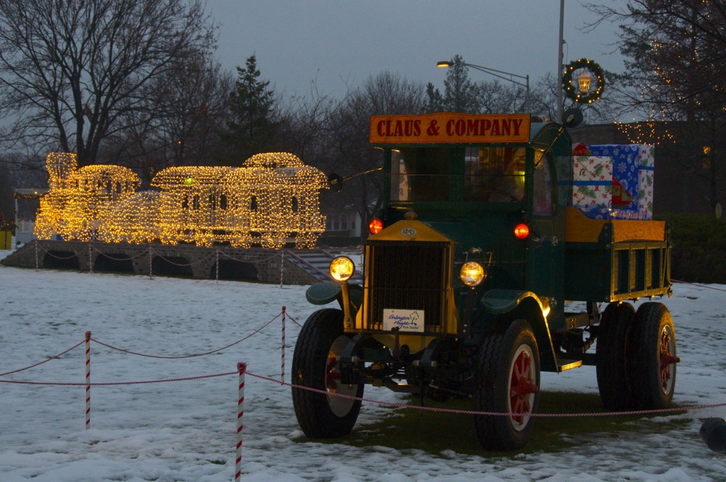 Christmas in Arlington Heights