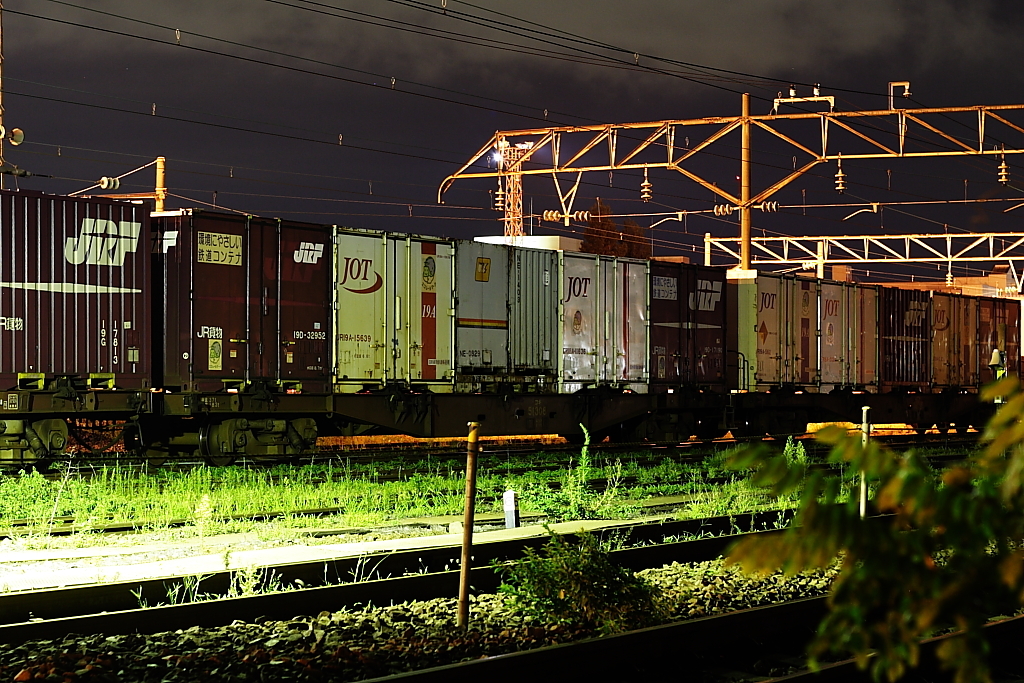 夜の貨物列車2