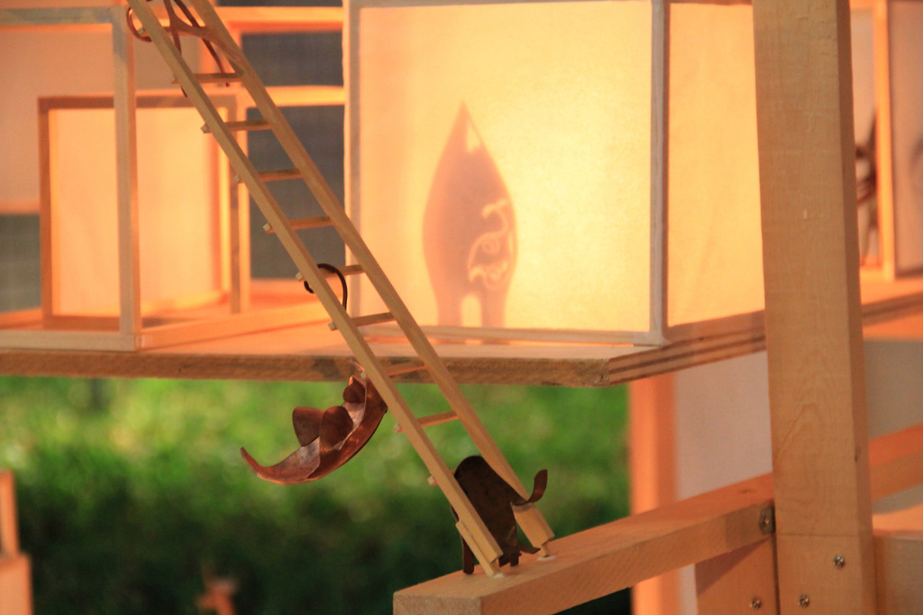 キャンドルの家