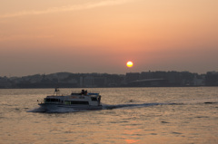 海峡の夕日