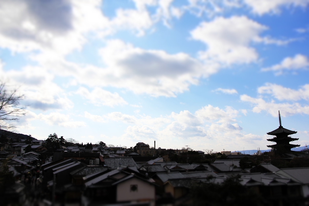 京都タワーを探せ！