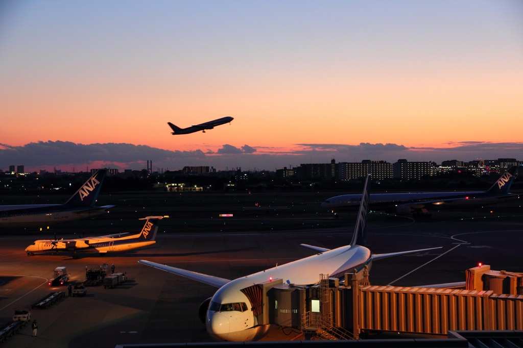 夕闇にまぎれて