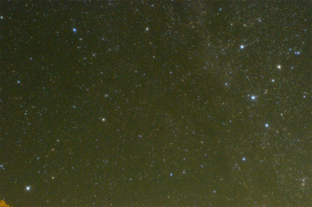 カシオペヤ座と北極星