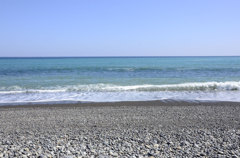 波も静かなこの日の海