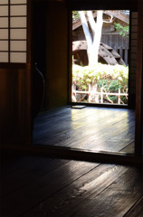 農家の縁側から