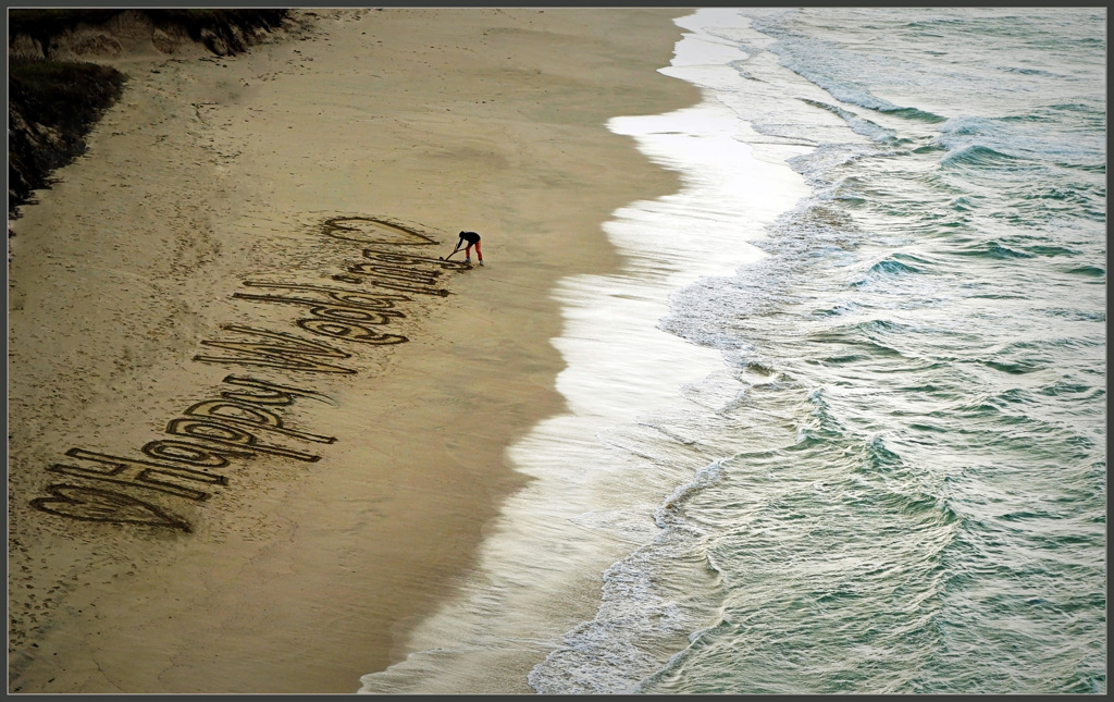 Happy Wedding 砂浜に描いた幸せ By Osamu A Id 写真共有サイト Photohito