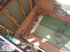 french somehow looks stylish