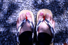 夏の足