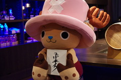 入り口には巨大チョッパー人形。