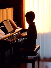 ピアノと息子
