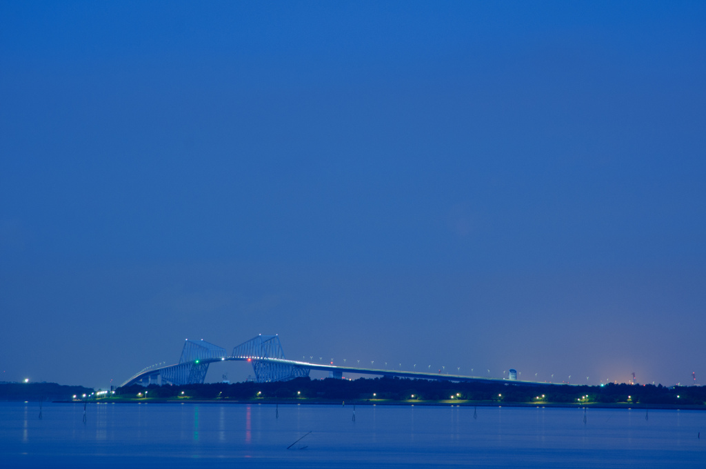 Blue moment