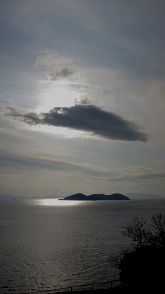 照らすⅡ　　