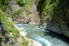 清津峡の清流