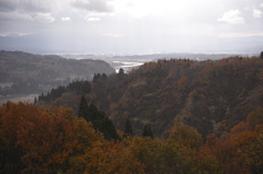 山から