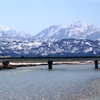 山と橋と川