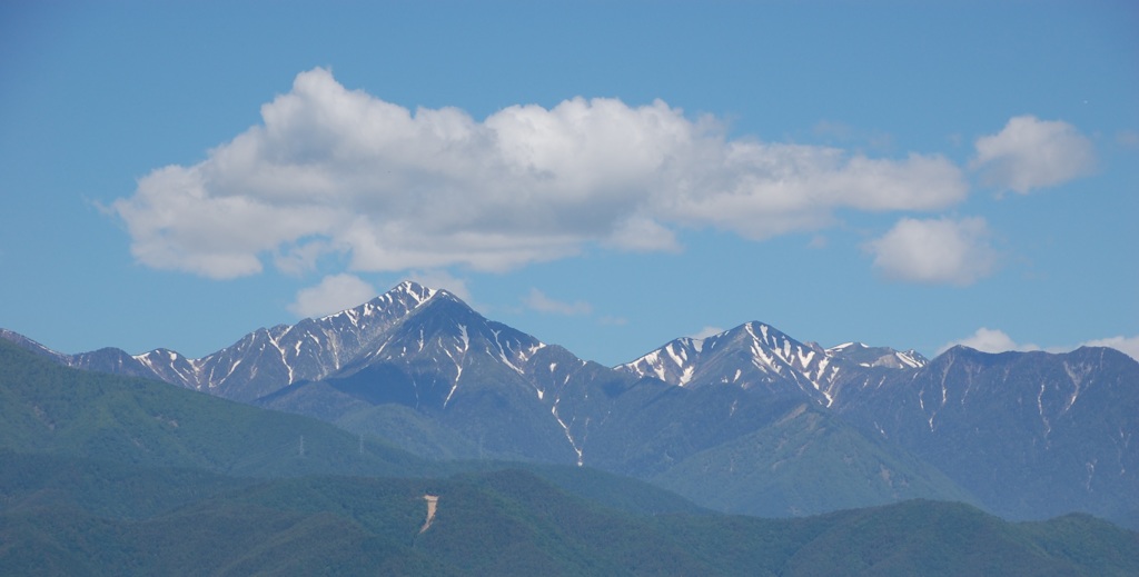 くっきり常念岳