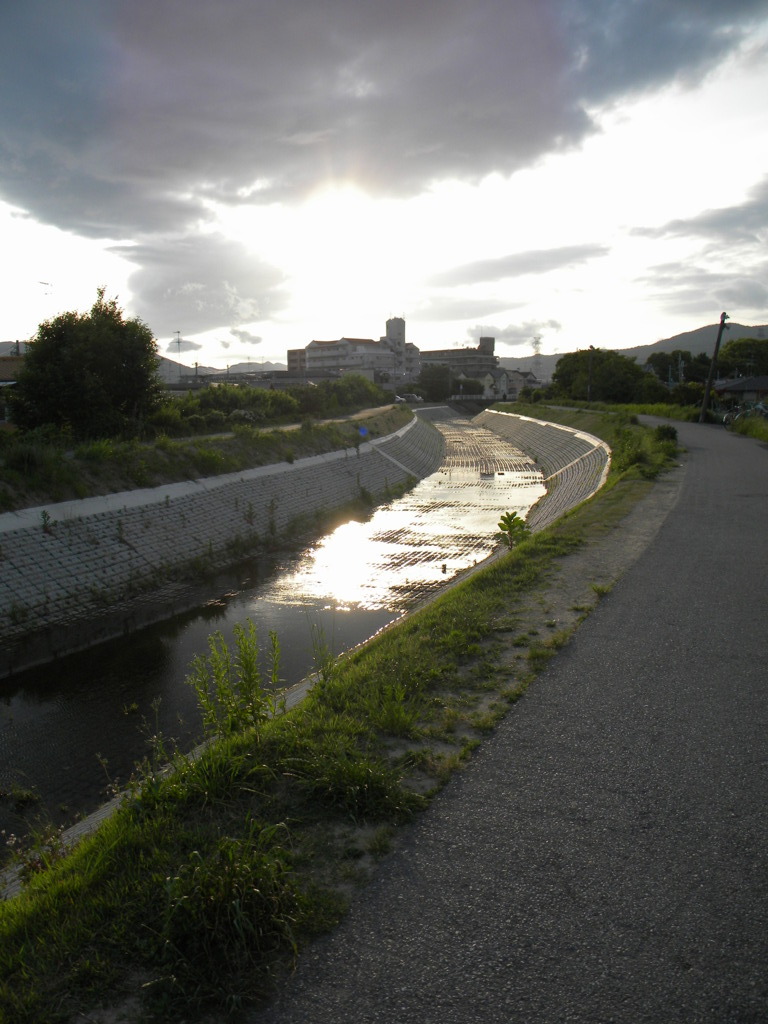 川
