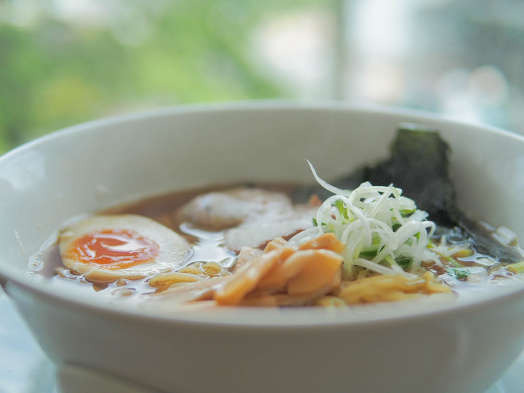 今日は涼やかなラーメンを食べたい