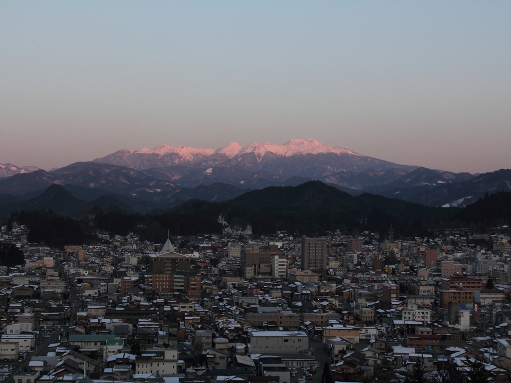 夕映えの乗鞍岳