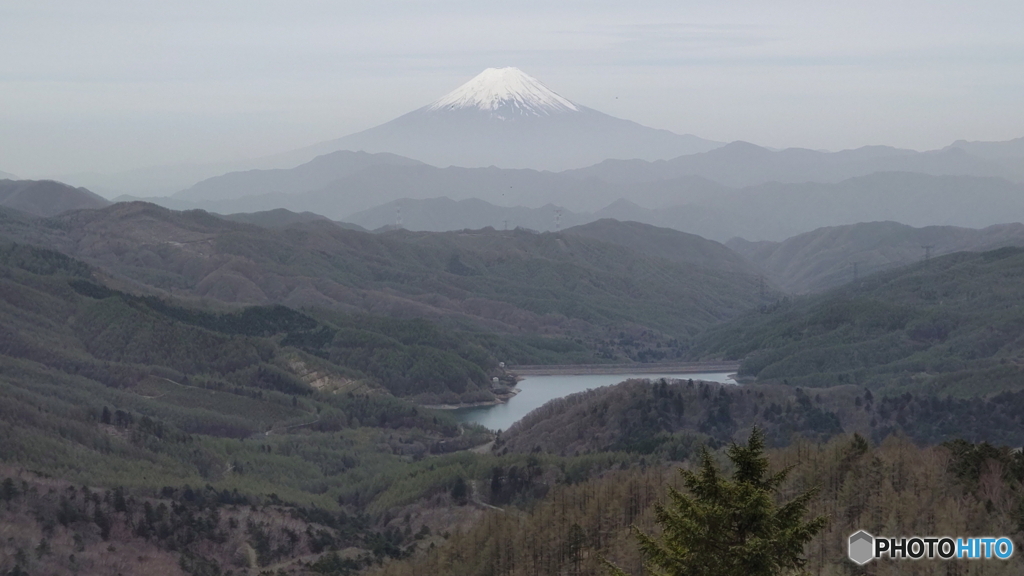 大菩薩嶺から望む富士の山