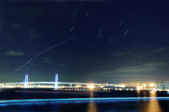 オリオンと横浜ベイブリッジ