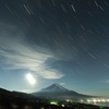 月明かりの富士